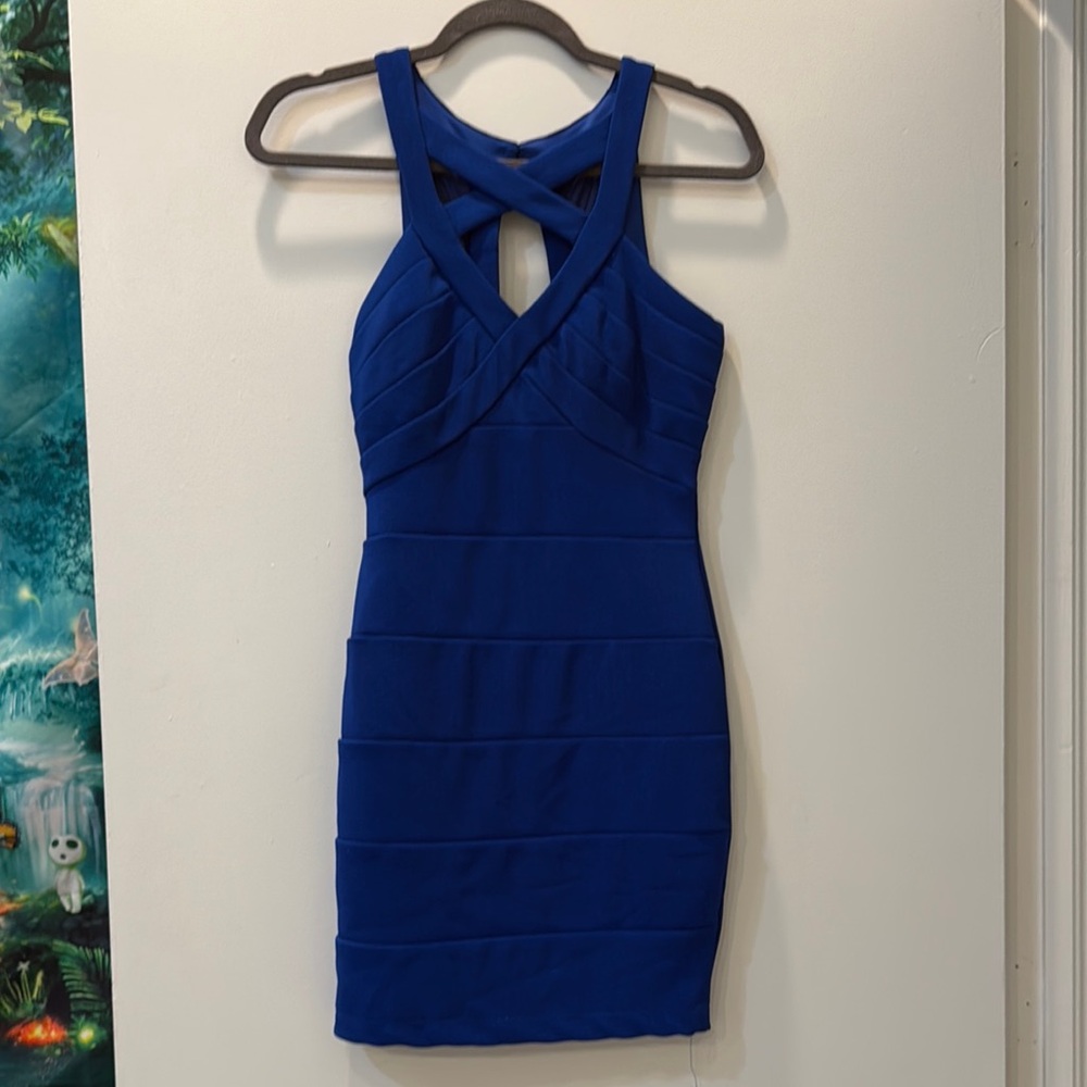 Blue Sleeveless Cocktail Dress